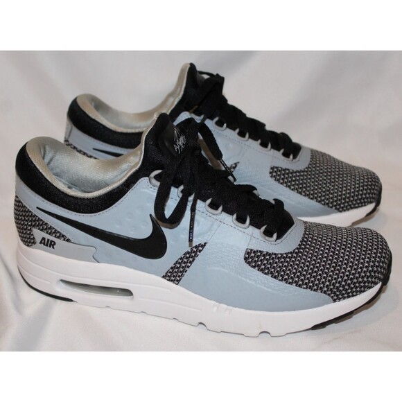 Nike Men’s Air Max Zero Essential Sneaker Black Wolf Grey SZ 10 NIB - Picture 1 of 6